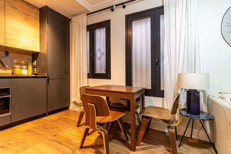 Realbites Accommodations Madrid Extérieur photo