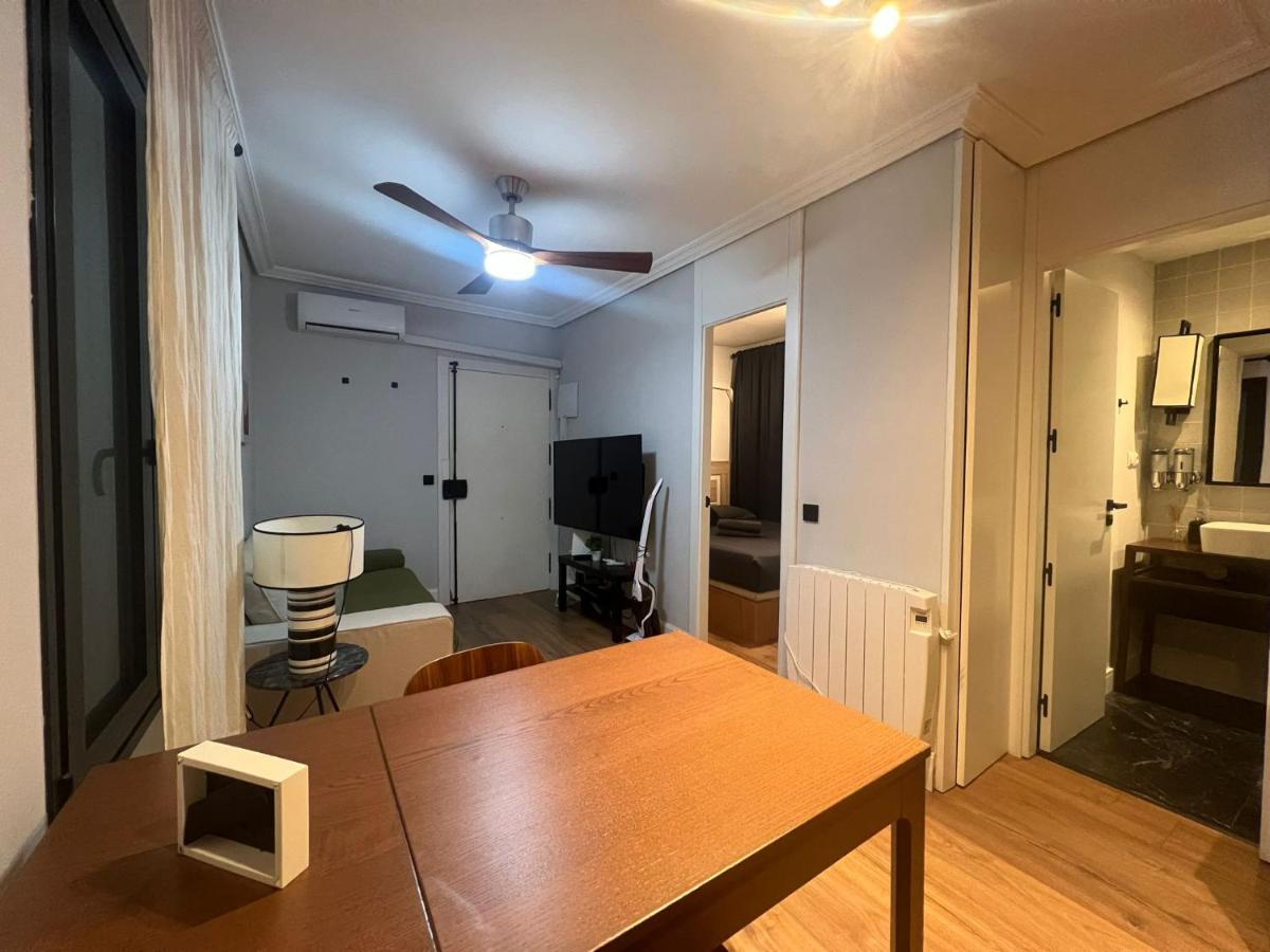 Realbites Accommodations Madrid Extérieur photo