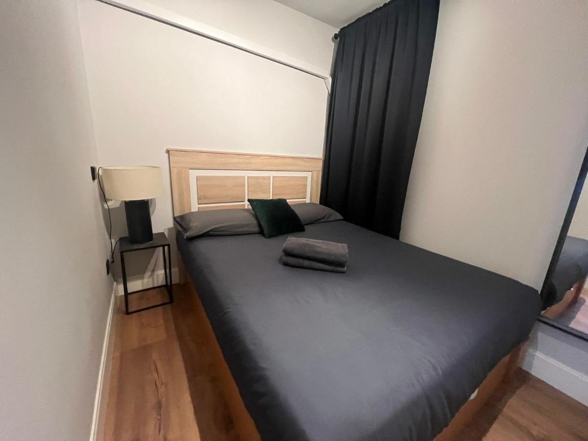 Realbites Accommodations Madrid Extérieur photo